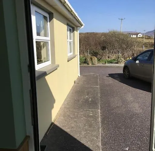 Bungalow By The Sea 펜션 Gortgarriff