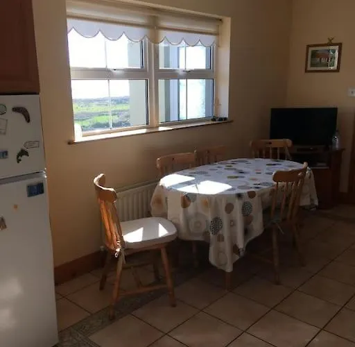 Bungalow By The Sea 펜션